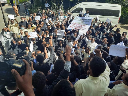 Orthodox Students and Seminarians Protestating. Pic - Ethiopian media. 