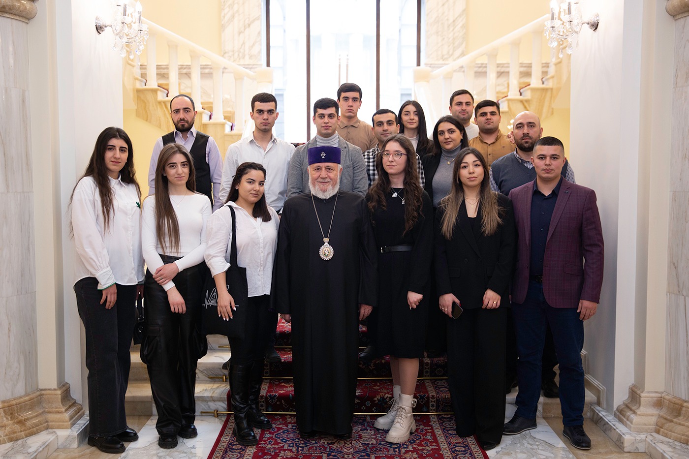 Catholicos Karekin II Received Youths from Artsakh