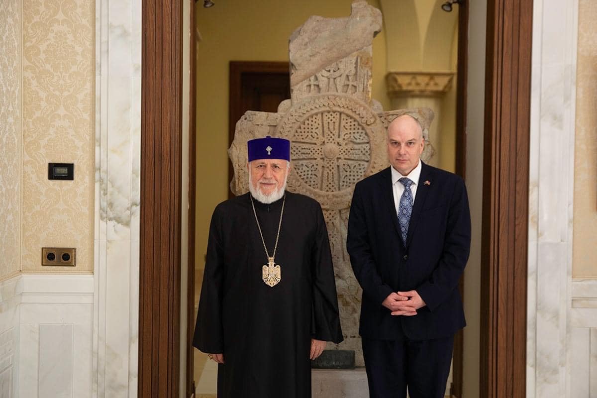 Australia Pledges Continued Support to Armenia, Says Ambassador in Meeting with Armenian Catholicos