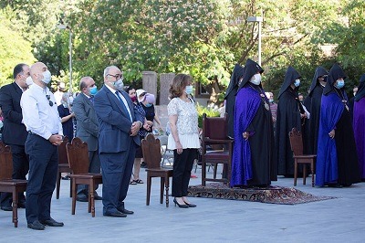 Requiem Service in the Mother See of Holy Etchmiadzin for the Victims of the Huge Explosion in Beirut