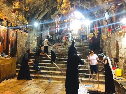 Cleaning of the Tomb of the Holy Theotokos in Gethsemane