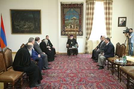 Catholicos of All Armenians Recieves Governor of Orlov