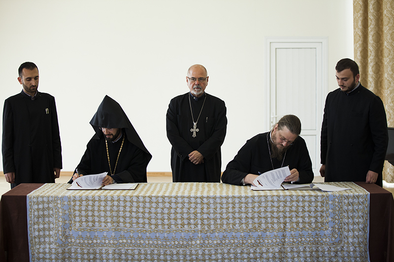 Cooperation Agreement Signed Between the Gevorkian Theological Seminary and St. Vladimir Seminary