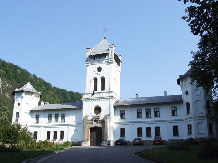 Historical Event at Tismana Monastery: Romania’s Treasure Museum Inaugurated