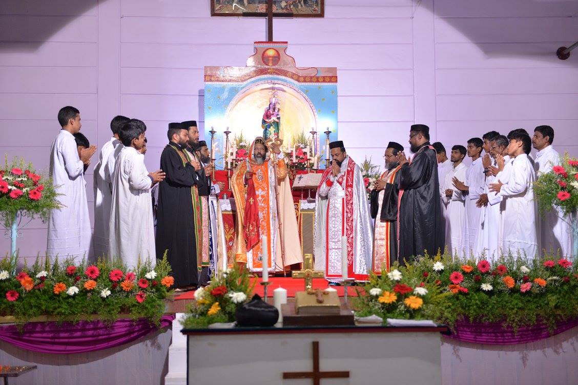 Metropolitan Mar Yulios leads feast of blessed Padre Noronha at the Brahmavar Orthodox Cathedral