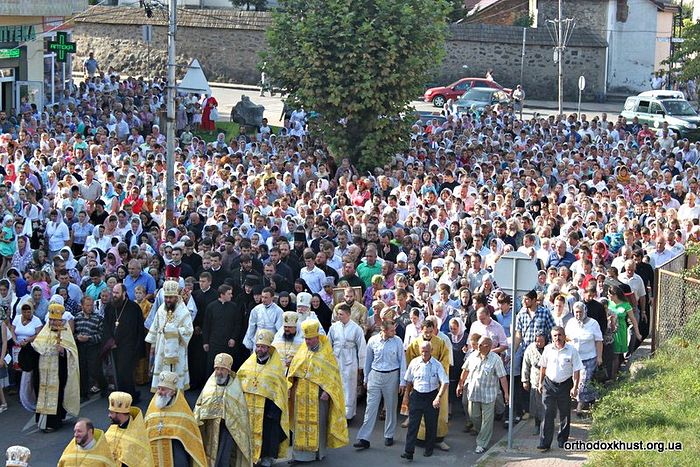 CROSS PROCESSION IN KHUST IN MEMORY OF ANCIENT BYZANTINE PROCESSION