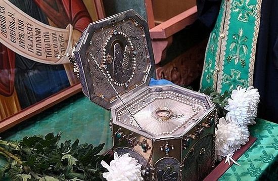 315,000 PEOPLE VENERATE RELICS OF VENERABLE SILOUAN THE ATHONITE