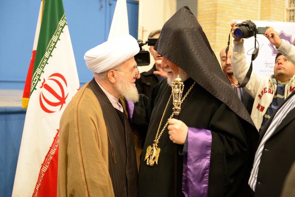 His Holiness Aram I inaugurates the 7th Christian Muslim Dialogue in Tehran