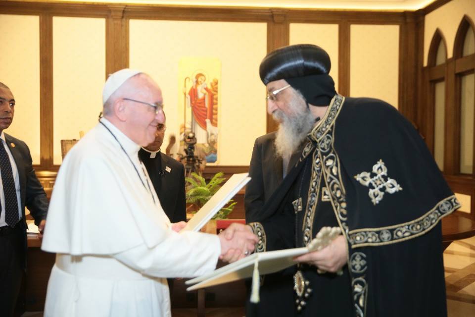 Pope Tawadros II Receives Pope Francis: Roman Catholic and Coptic Orthodox Churches agree to recognize shared baptism