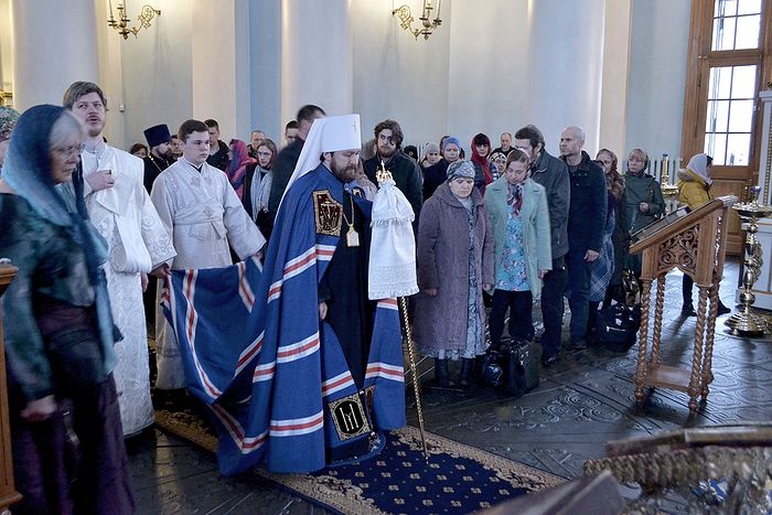 METROPOLITAN HILARION (ALFEYEV) CELEBRATES RITE OF RETURN TO CHURCH FOR APOSTATES