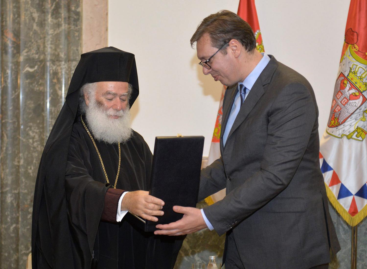 Alexandrian Patriarch Theodoros II awarded President of Serbia Aleksandar Vucic with the order of Great Cross of Apostle Mark – A high state order handed in to Patriarch Theodoros II