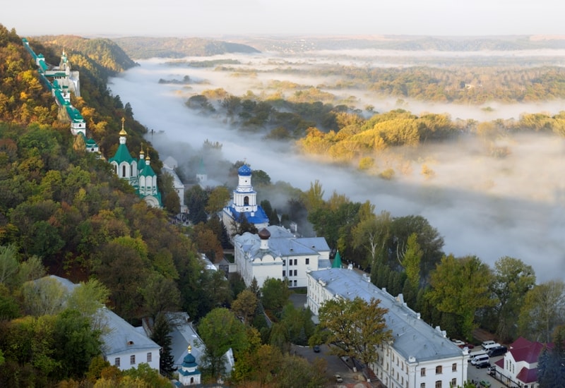 Orthodox Christian Chant – In the Dark Night