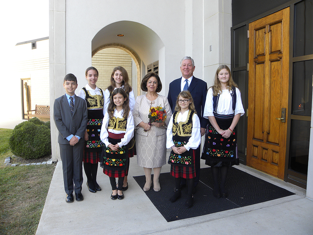 Serbian Royal Couple attends Antiochian Patriarchal Liturgy