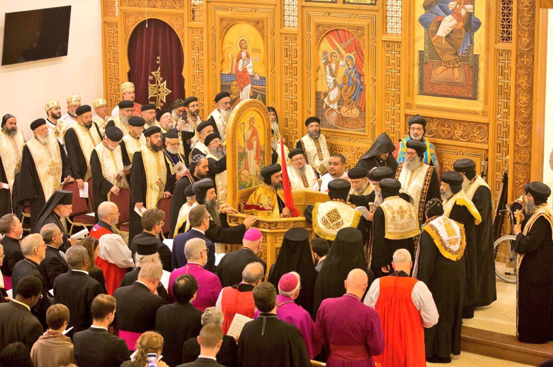 Bishop Angaelos Enthroned as the first Coptic Orthodox Bishop of London