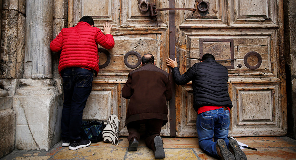 Jerusalem’s Church of Holy Sepulchre Closes to Protest Taxes