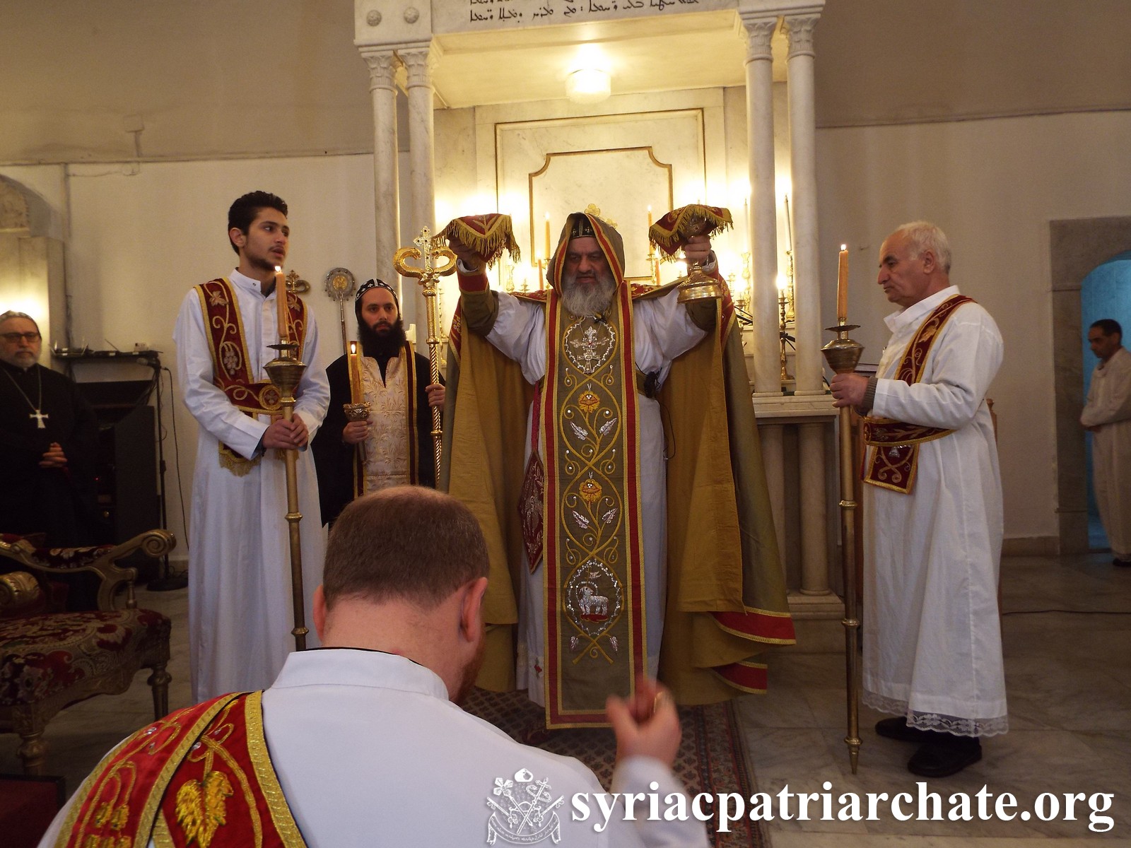 Holy Qurobo on the Occasion of the Fast of Nineveh