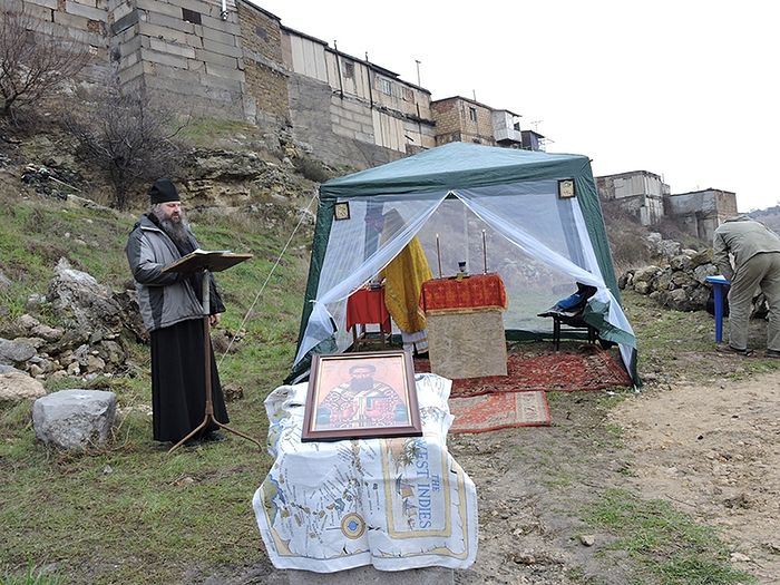 First Liturgy in 500 years celebrated near Crimean cave church