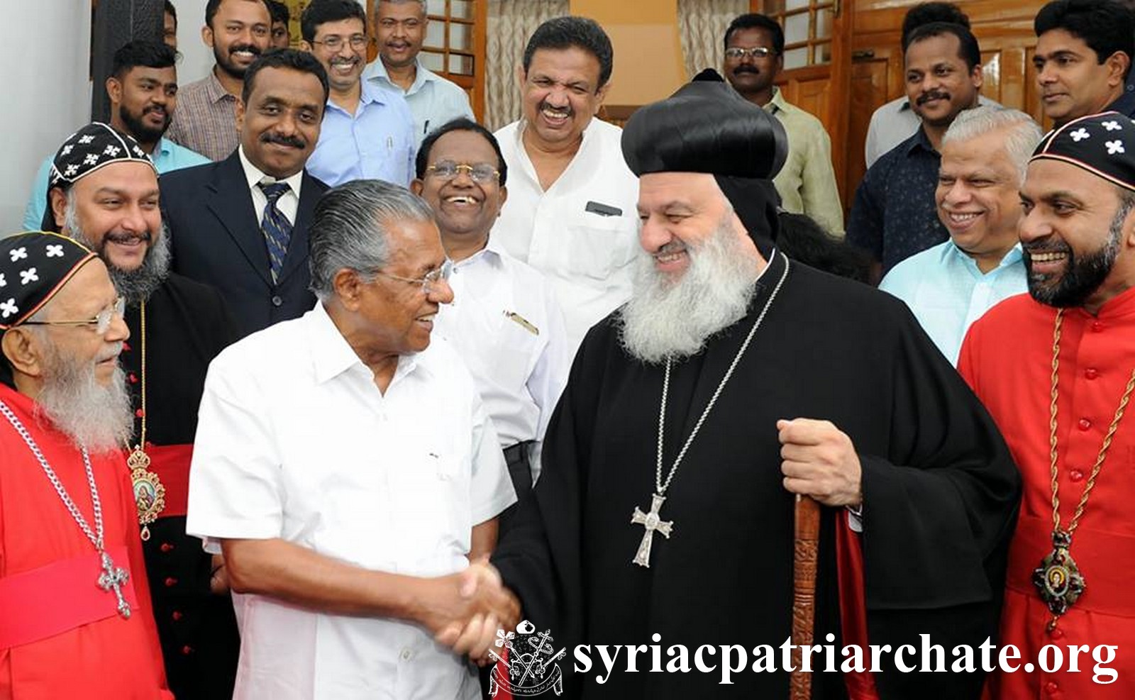 Patriarch Mor Ignatius Aphrem II Meets Chief Minister of Kerala