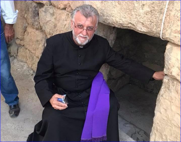 Assyrian Priest Paints Grim Picture After Visit to Iraq
