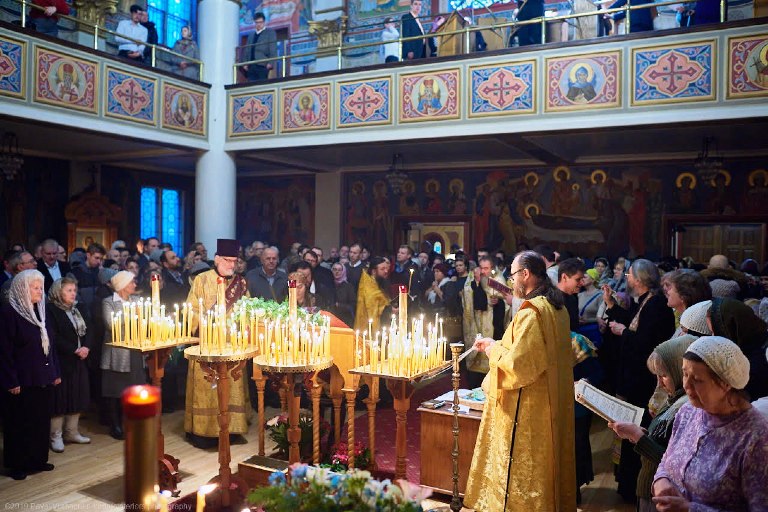 Celebrations of the 25th anniversary of the glorification of St John (Maximovich) begins with the visit of his reliquary to parishes in Toronto