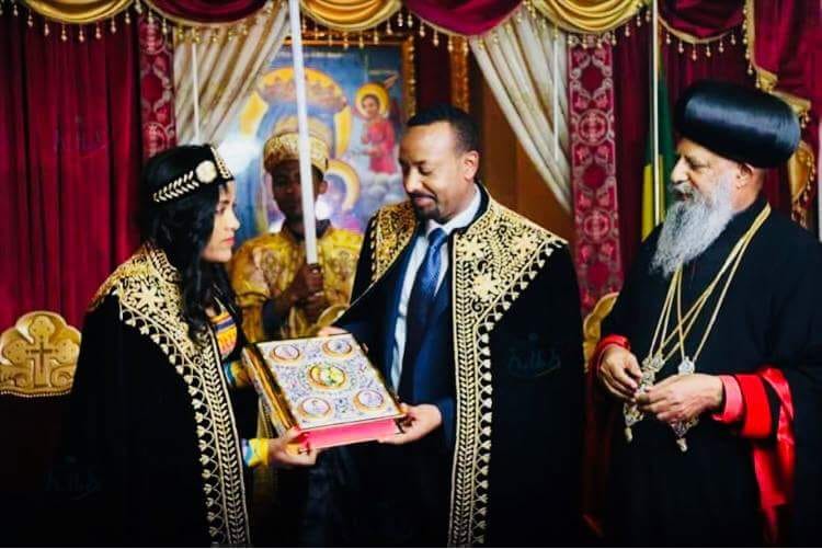 Ethiopian Church Honors Prime Minister & First Lady of Ethiopia with the ‘Golden Gospel’ Award