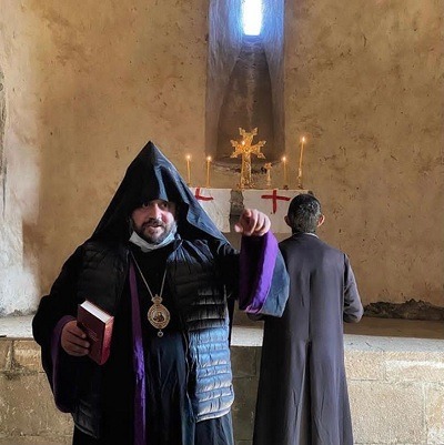 A FINAL PILGRIMAGE TO HISTORIC CHURCHES IN KASHATAGH – ARTSAKH