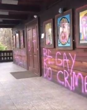 “Shameful Act” OCP Secretariat Slams Vandalism on Titan Park Orthodox Church in Bucharest