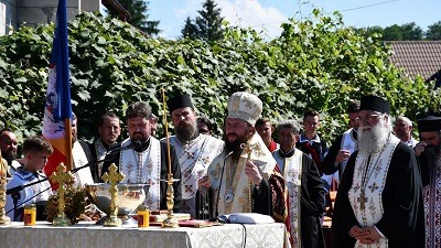 HG Bishop Damaschin blesses the first monument to anti-communist Resistance in Bucovina