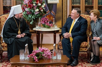 Pompeo’s Visit Confirms “Meddling” by the U.S. in the Internal Affairs of Orthodox Church in Ukraine 