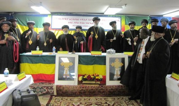 Live – Faithful Welcome Patriarch Abune Merkorios to Ethiopia