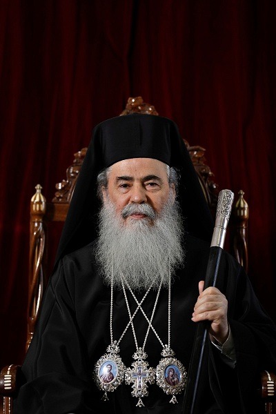 Foiling a new scheme of the radicals: Patriarch Theophilos pays two million shekels owed by the tenants of the Petra Hotel
