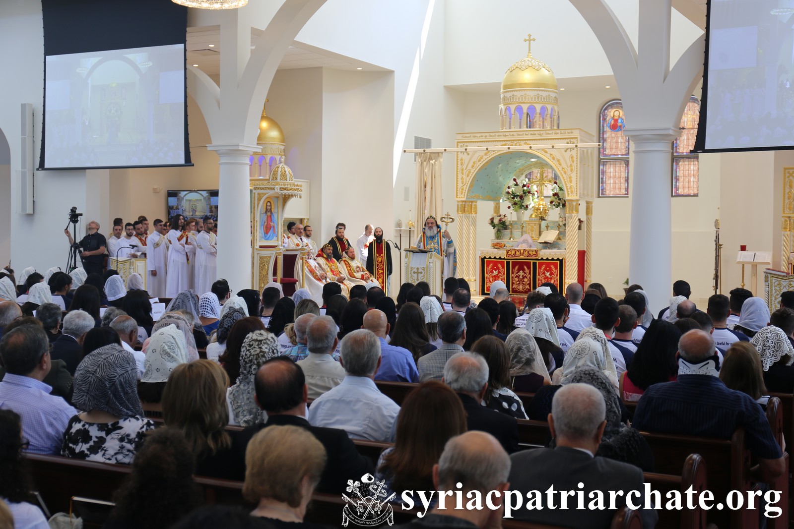 Conclusion of SYGG 2018 – Holy Qurobo – St. Mark Cathedral NJ