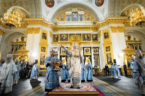 Patriarch Kirill Consecrates the Kazan Cathedral After Reconstruction