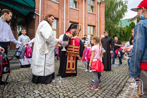 Over 800 Children Received Humanitarian Support from the Ukrainian Orthodox Church