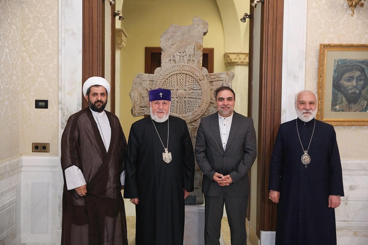 Catholicos Karekin II Received the Head of the Cultural Center of the Iranian Embassy