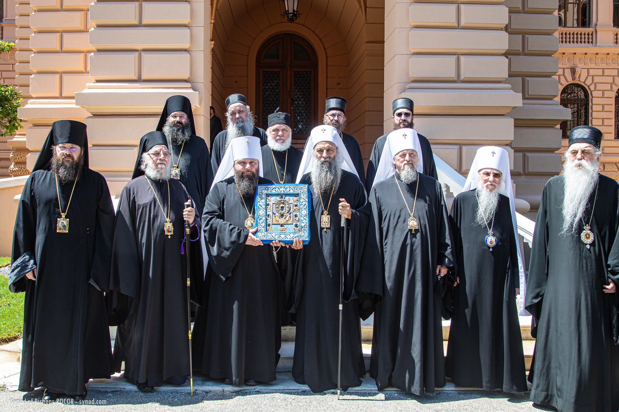 Serbian Orthodox Church and Russian Orthodox Church Abroad Strengthen Ties
