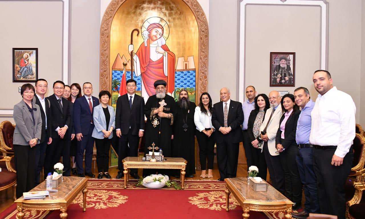 Pope Tawadros II Meets with Chinese Minister of Religions, Discusses Religious Ties and Tourism