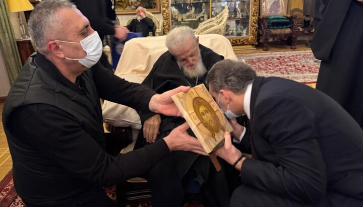 Georgia’s New President Kavlashvili Meets Patriarch Ilia II