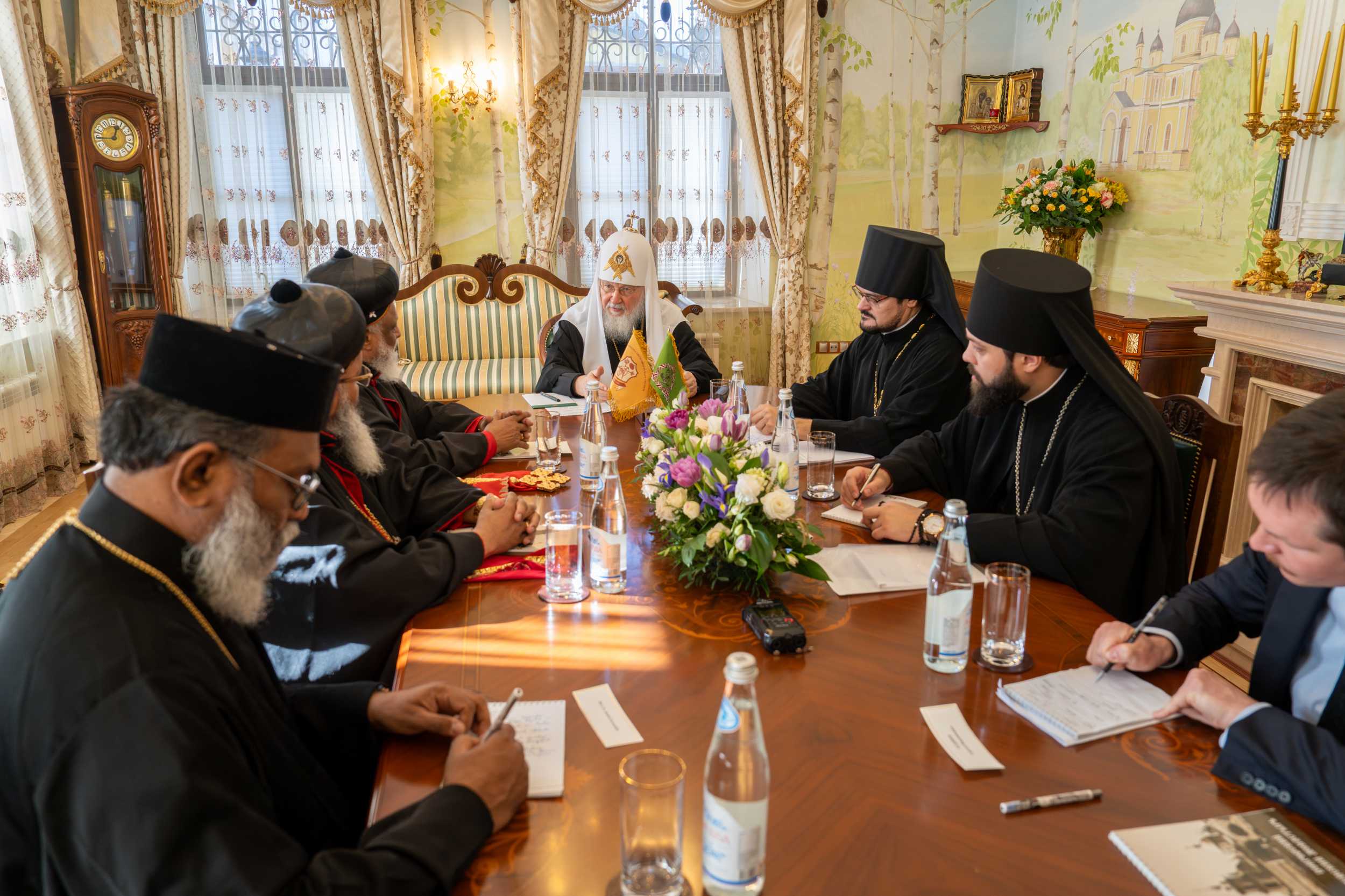 Strengthening Fraternal Ties: Patriarch Kirill Meets Malankara Delegation After Feast of St. Matrona